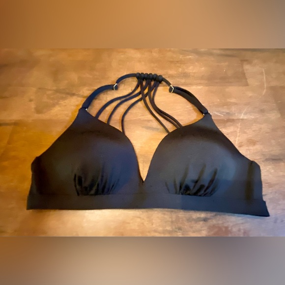 🏖️Athleta Strappy Back Bikini Top🏖️ - Picture 7 of 13
